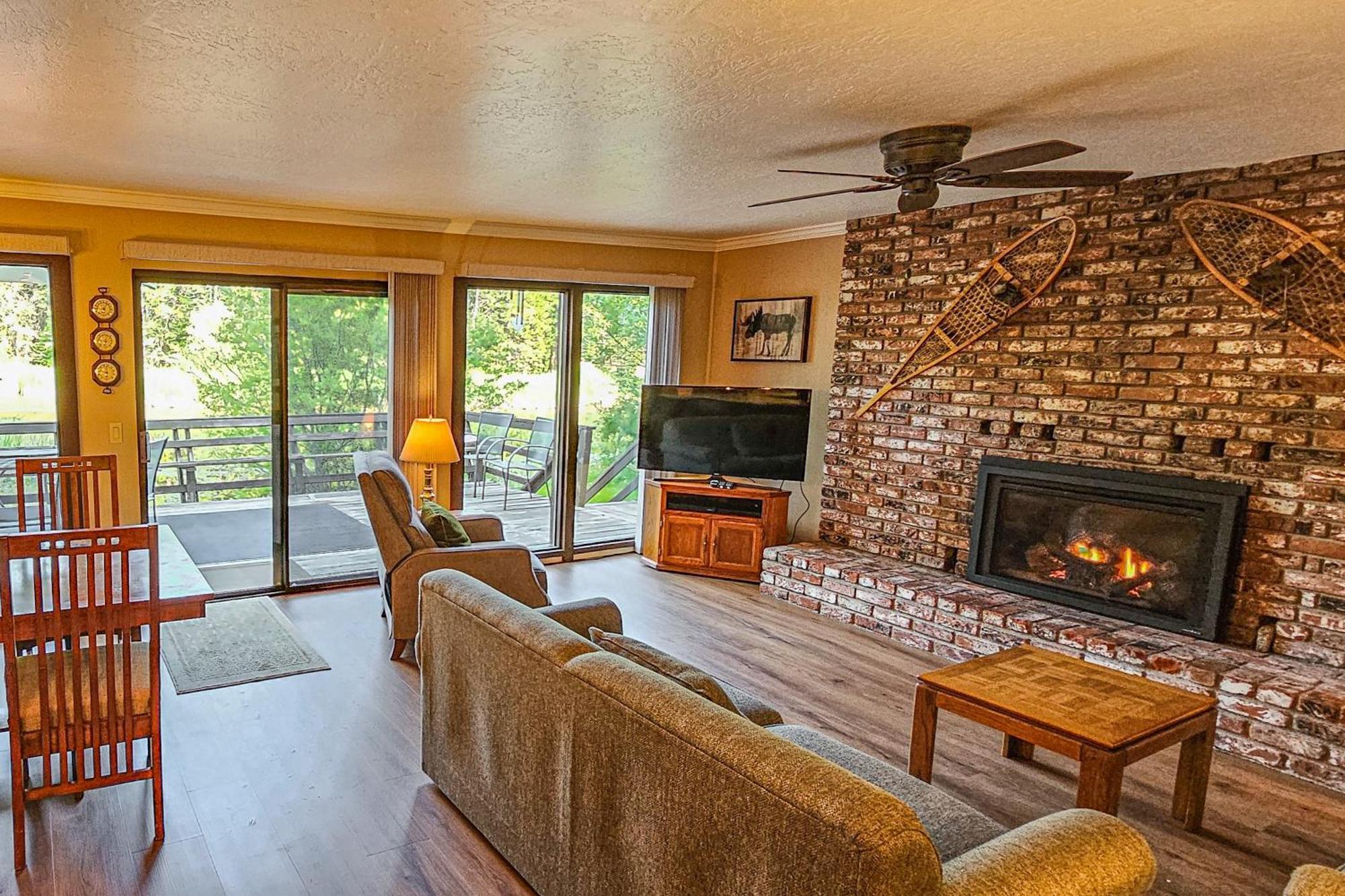 Water'S Edge Retreat Villa Shaver Lake Ngoại thất bức ảnh